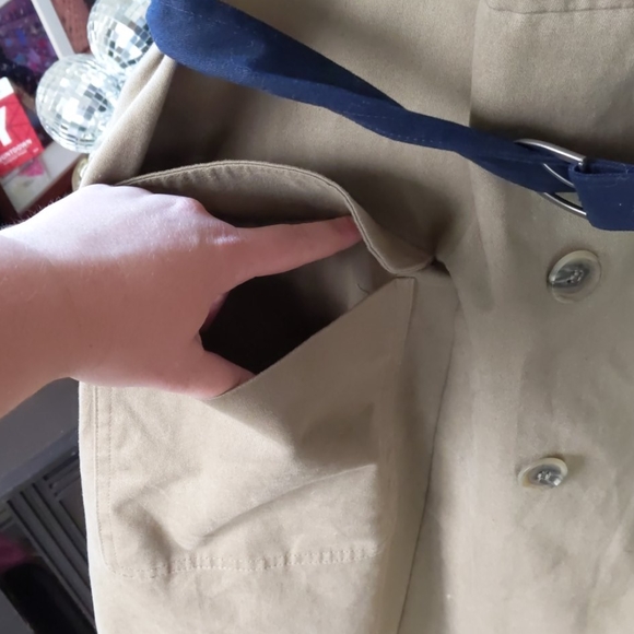 ASOS Curve Trench - Picture 5 of 8